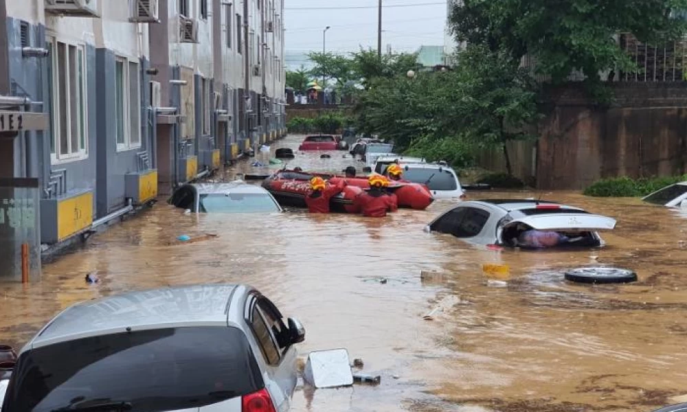 Νότια Κορέα: Αυξάνεται ο απολογισμός των νεκρών από την καταιγίδα